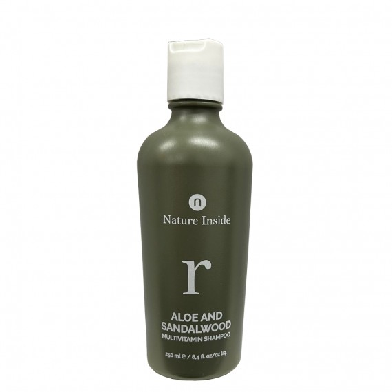 Naturalmente Multivitamin Shampoo...