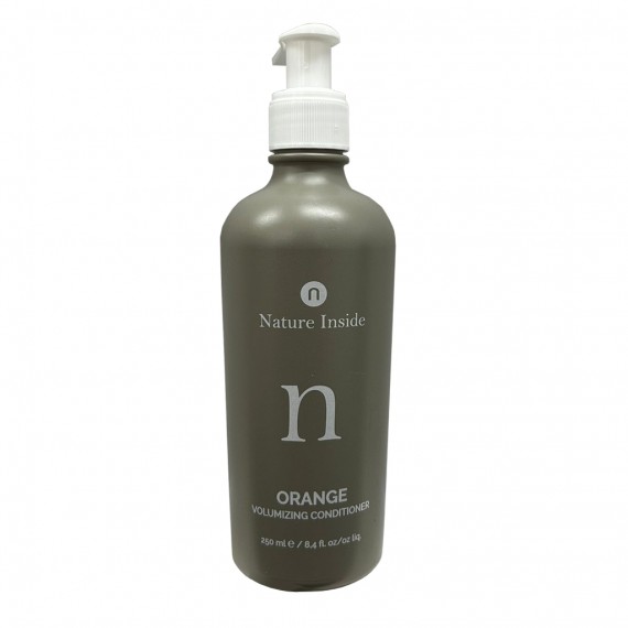 Naturalmente Volumizing Conditioner...